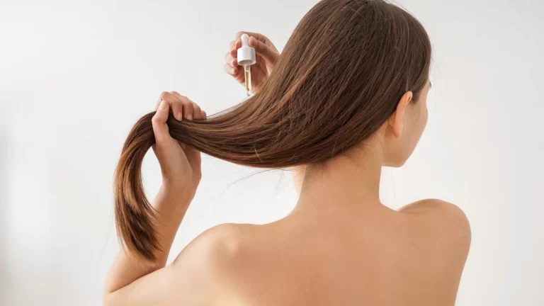 What Does Coconut Oil Do for Your Hair缩略图