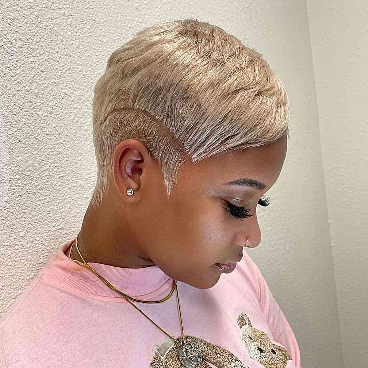 short hairstyle